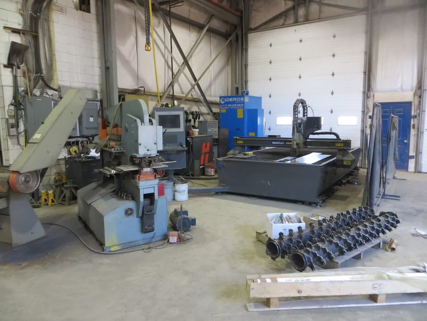 Acumen interior of our shop Plasma machine